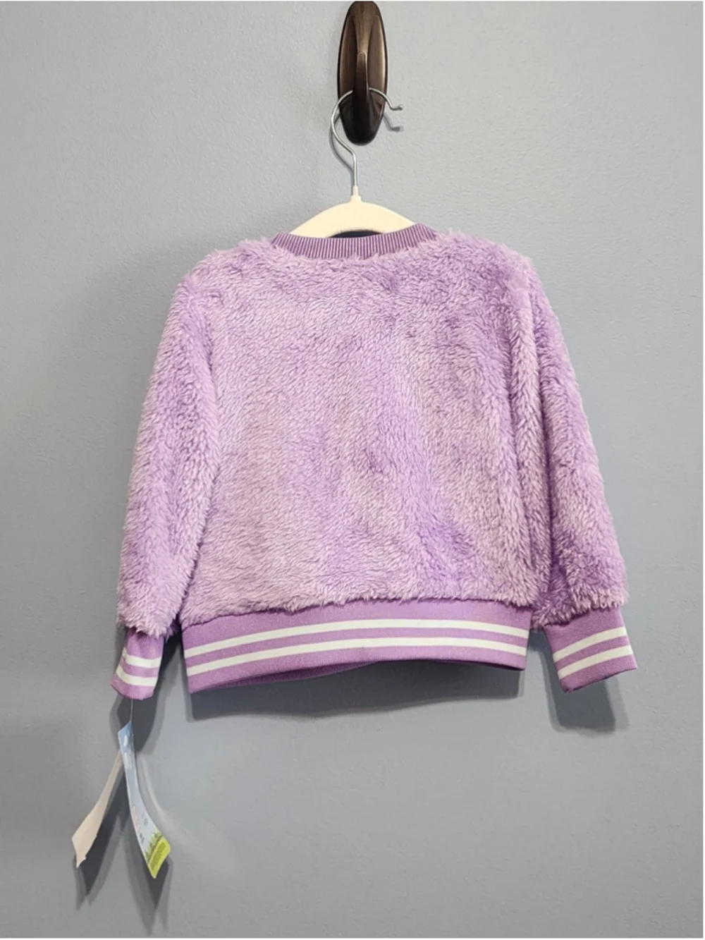 Bluey Fleece Pullover Sweater 12M Purple Cartoon Graphic Crewneck Toddler - Picture 3 of 3